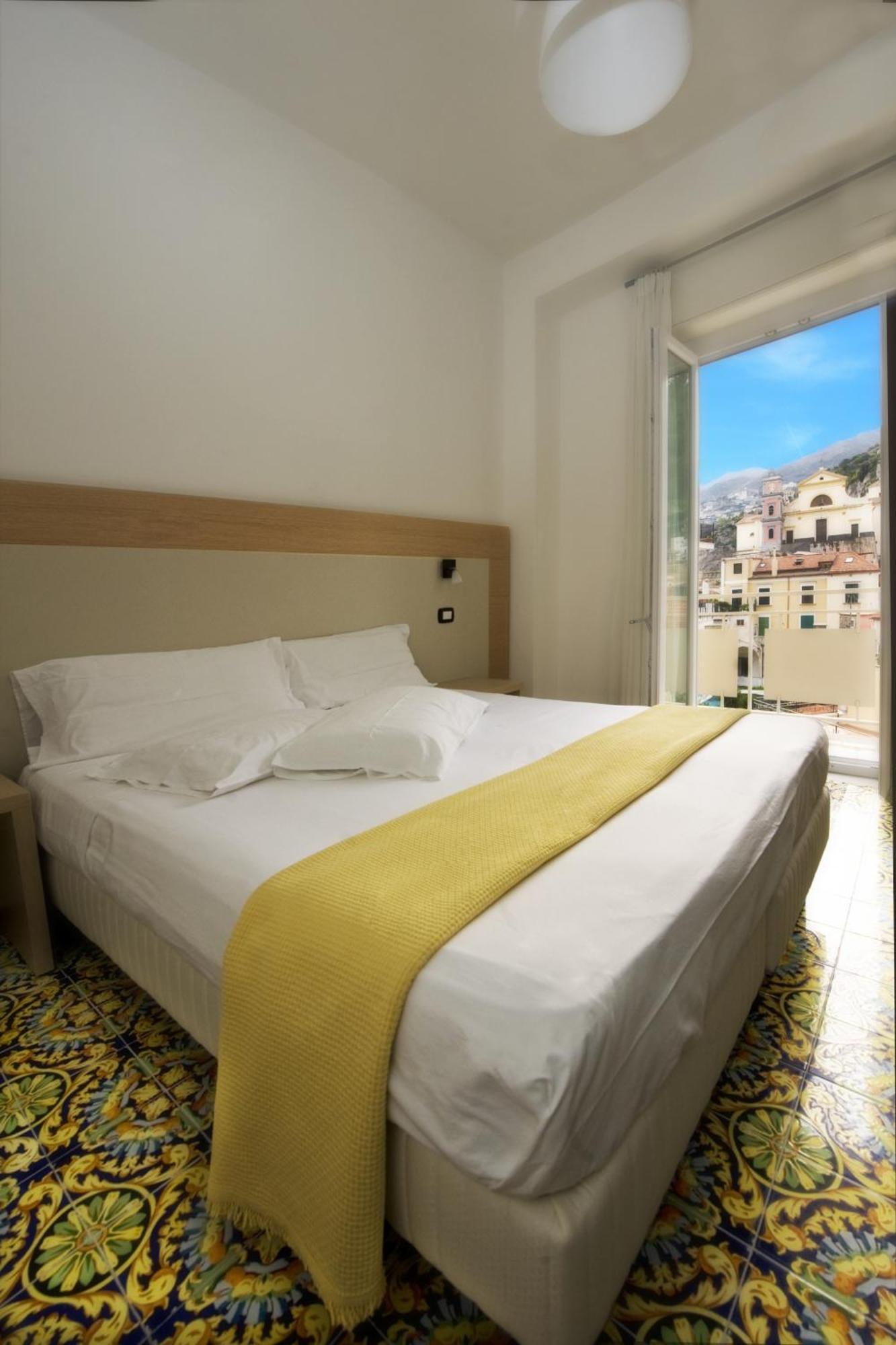 Hotel Torre Di Milo Maiori Kültér fotó