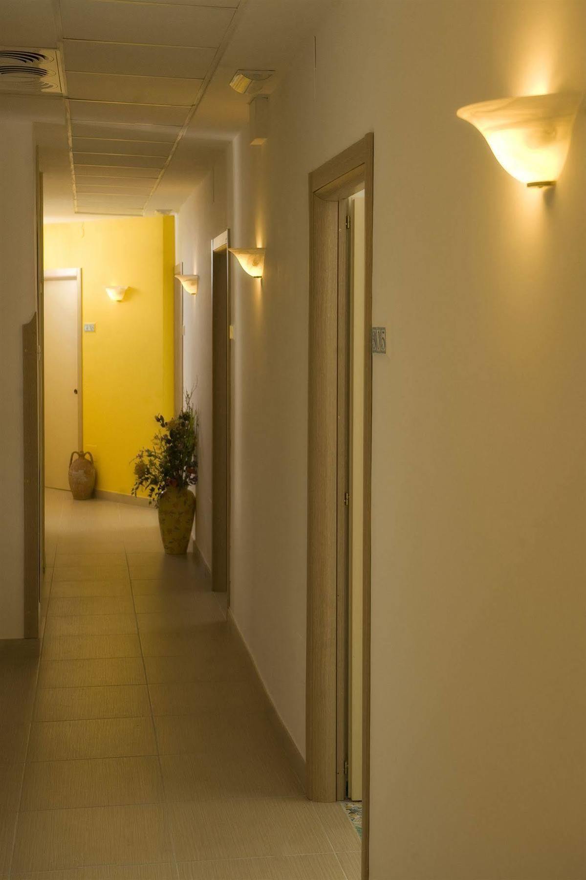 Hotel Torre Di Milo Maiori Kültér fotó